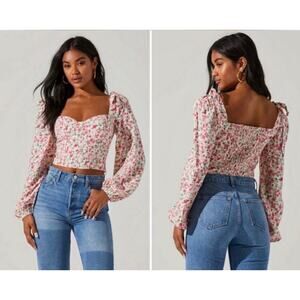 NWT ASTR The Label Pink Floral Tie Shoulder Long Sleeve Crop Top Small Romantic